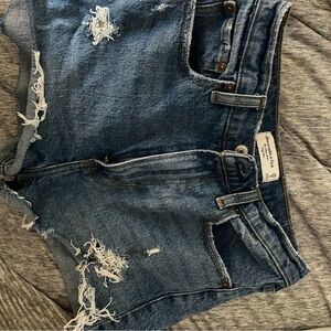 Abercrombie the mom short hi rise jean shorts